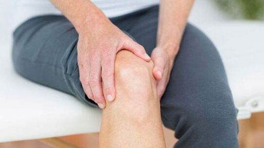 Knee pain is the main symptom of knee osteoarthritis